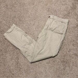 Tahari Men’s Light tan Chinos